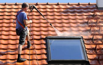 roof cleaning Marlbrook